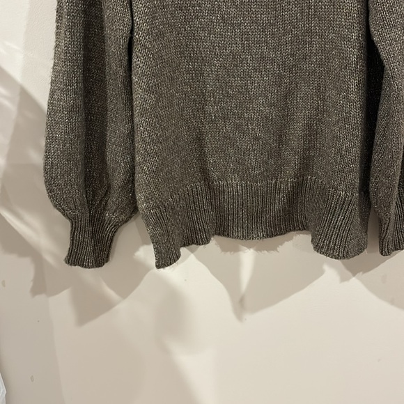 AVA & VIV Metallic Golden Fancy Holiday Size 1X Knit Sweater - Picture 9 of 10